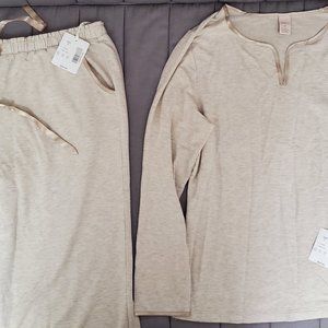 Cabernet Long Sleeve, Leg Women's Pajamas Set Medium Oatmeal Heather